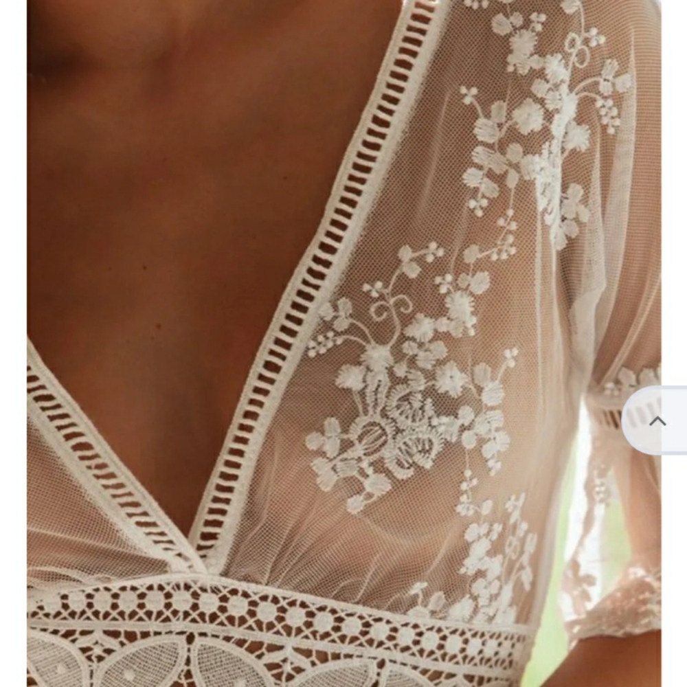 Gorgeous Lace Crop Top - Picture 7 of 7